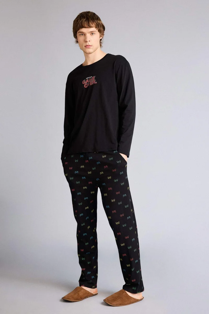 ديفاكتو Regular Fit Long Sleeve 2 Piece Pajama Set