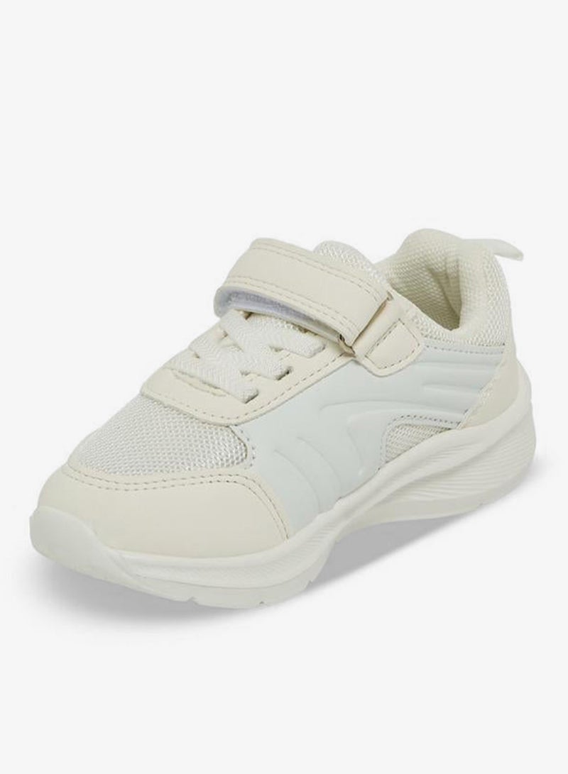 JUNIORS Boys Hook & Loop Ankle School Sneakers - Image 4