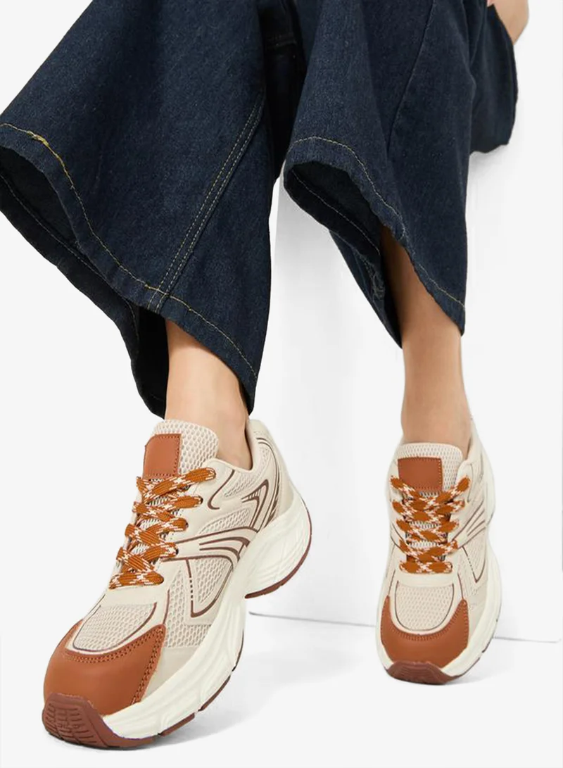 Styli Active Beige Contrast Toe Sneakers