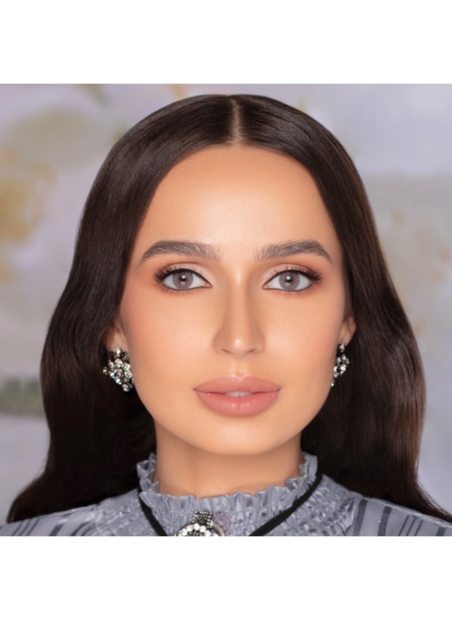 ناتشورال عدسات من ناتشورال كور جراي اطلالة ساحرة بالوان طبيعية وجمالية عدسات لاصقة استخدام شهري زوج في العلبة  - Image 2
