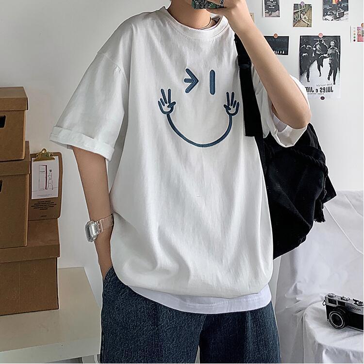 New Short-sleeved T-shirt Men's Summer Korean-style Fashionable Smiley Half-sleeved T-shirt Hong Kong-style Round Neck Fashionable Brand Top - Image 4