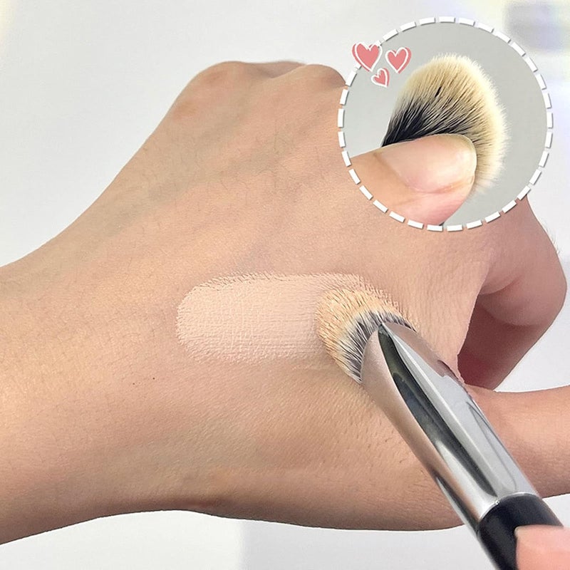 Triangular Head Concealer Brush Under Eye, Professional Small Portable Soft Hair Makeup Highlighter Brush for Women Apply Concealer Multiple Use Soft Hair - Image 4