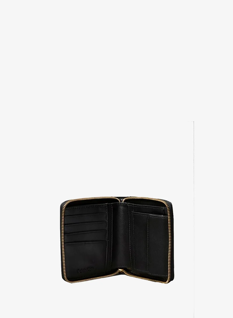 CALVIN KLEIN Hardware Square Zip Around Wallet