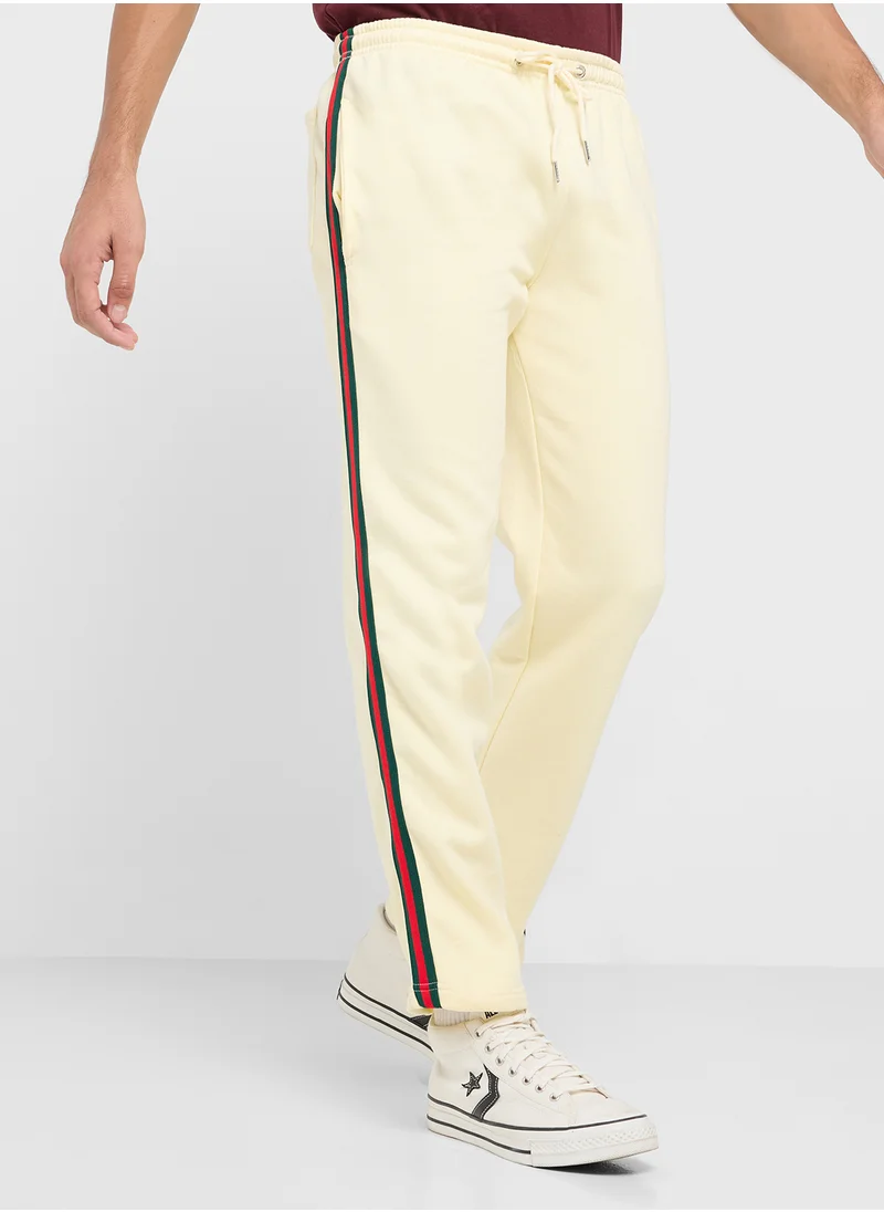 سفنتي فايف بيسيكس Essential Fleece Joggers