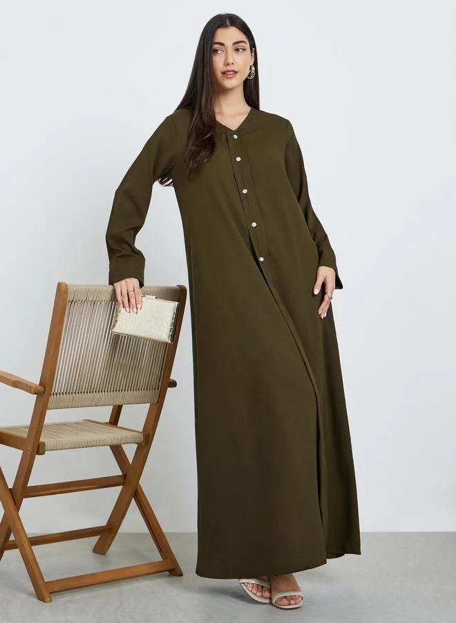 أميرة جلابية بأزرار كريستال بقصة واسعة