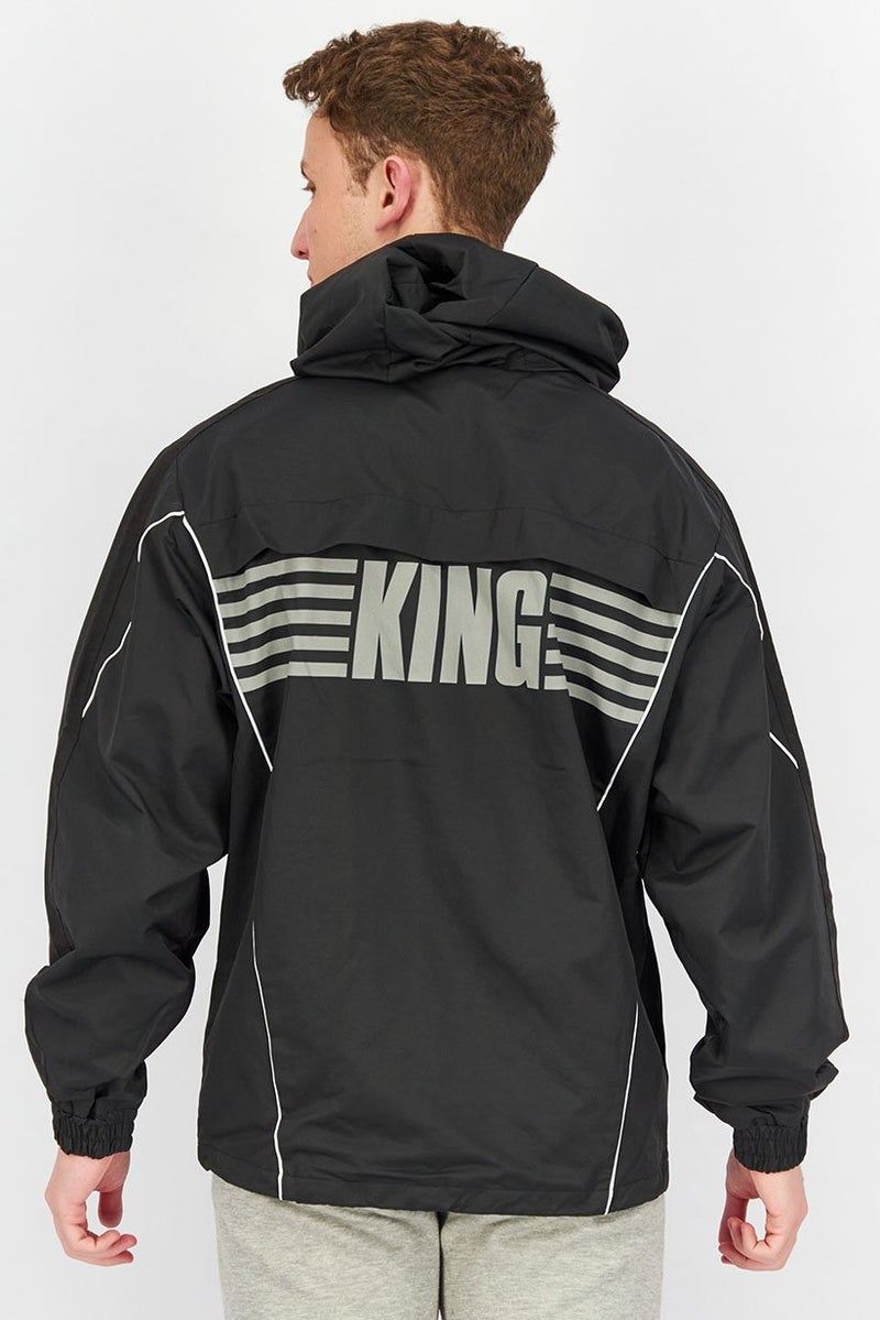 PUMA جاكيت رياضي للرجال بغطاء رأس مناسب للأنشطة الخارجية، أسود - Image 4