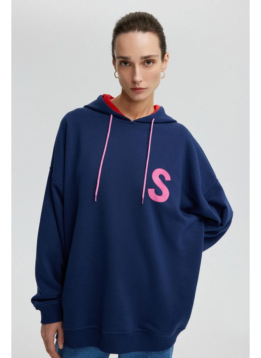 تاتشي Letter Printed Oversized Sweatshirt