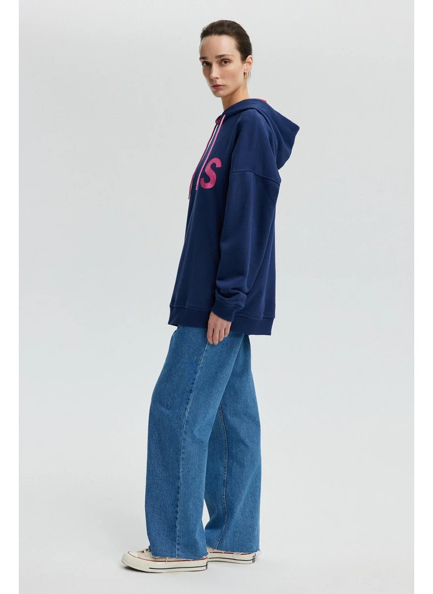 تاتشي Letter Printed Oversized Sweatshirt