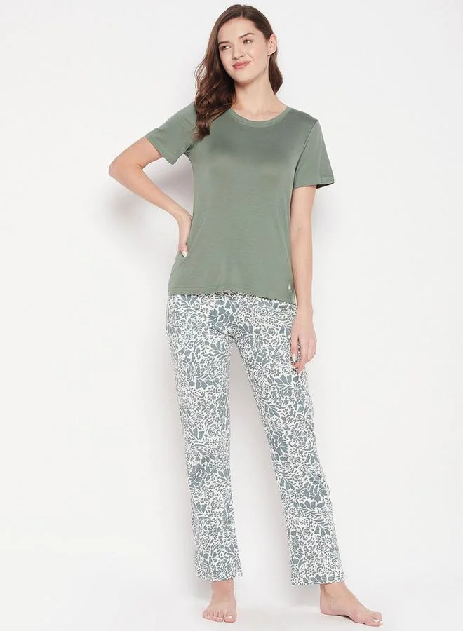 Take Two Solid Cotton T-Shirt and Printed Pyjama Set By Lazzycat