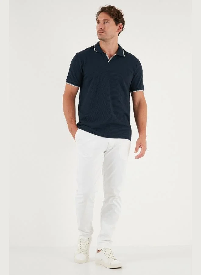 بوراتي تي شيرت بولو رجالي قطن مطاطي بقصة عادية بتفاصيل خطوط وياقة بولو