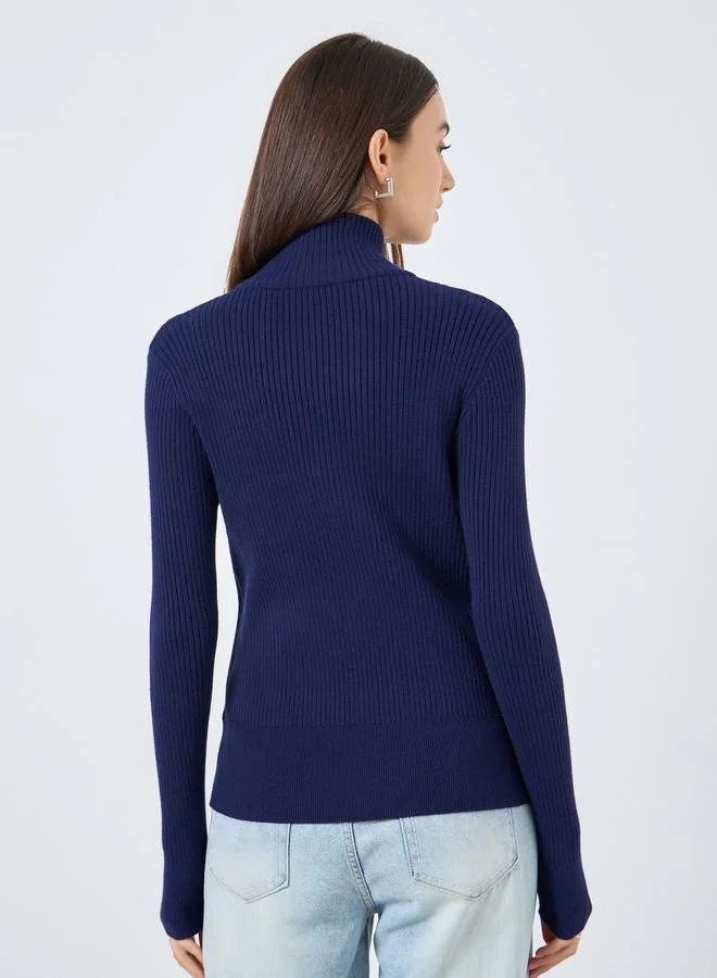 تايك تو بلوزة محبوكة بسحاب وياقة عالية