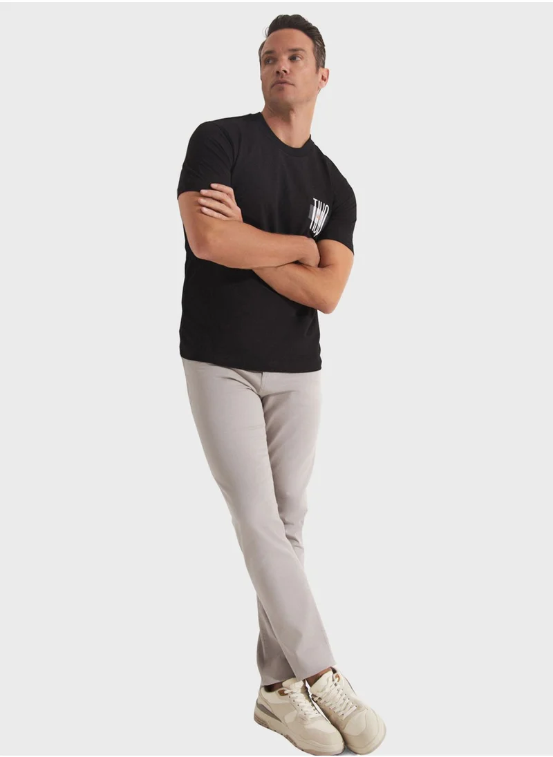 جون Printed  Crew Neck  Regular Fit  T-Shirt