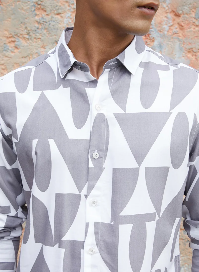 Campus Sutra Campus Sutra Men's Dark Grey & White Abstract Block Shirt For Casual Wear | Spread Collar | Long Sleeve | Button Closure | Heavy Rayon Shirts Crafted With Comfort Fit For Everyday Wear