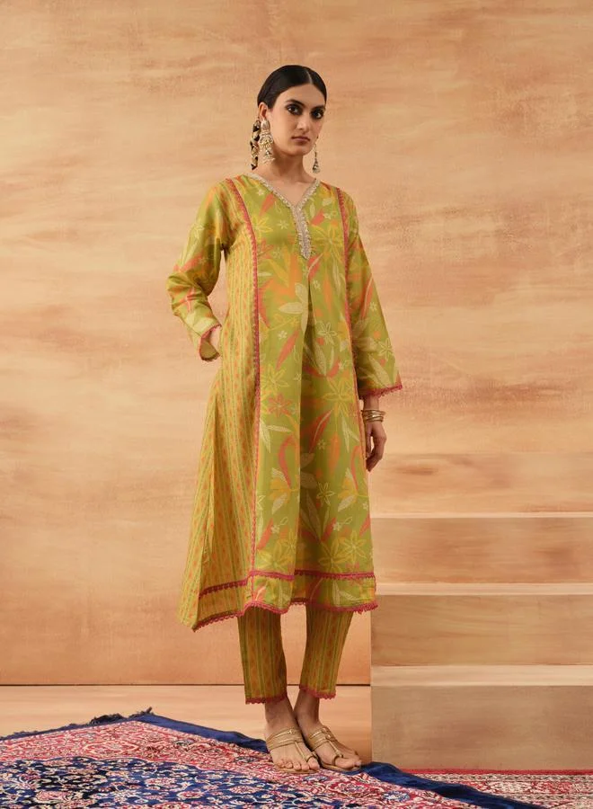 ISHIN Women's Green Cotton Cambric Printed Tunic Top With Ankle Palazzo Flared 2 Peice Kurta Set