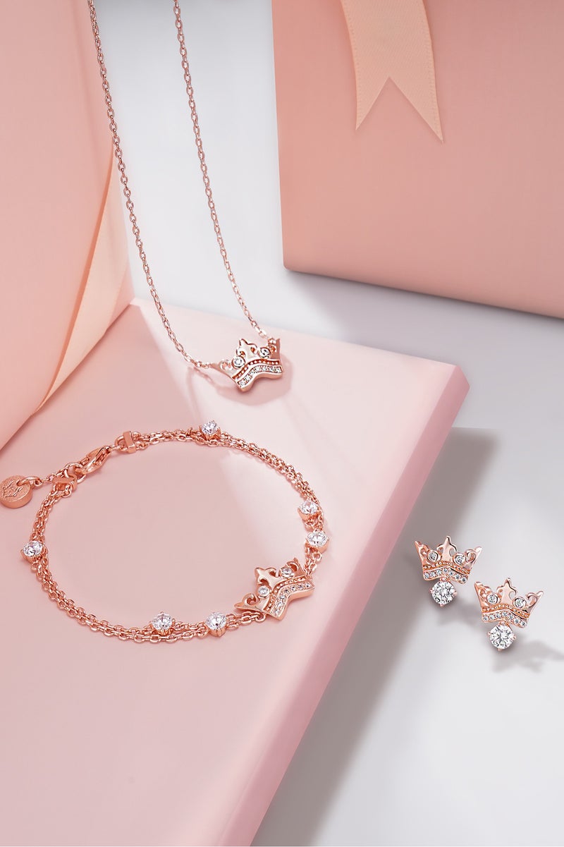 أونال سوار فضة إسترليني للسيدات مع تعليق تاج - مطلي بذهب وردي عيار 18 قيراط، هدية للزوجة أو الحبيبة - Image 3