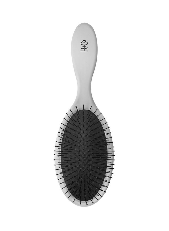 Detangling Brush - pzsku/Z96A0FB8BA5CA88119114Z/45/_/1696663905/c9573426-56e7-4edd-b809-d9c77547bddb