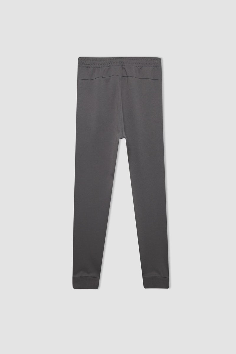 ديفاكتو بنطال رياضي رجالي DeFactoFit Slim Fit مرن الساق  - Image 5