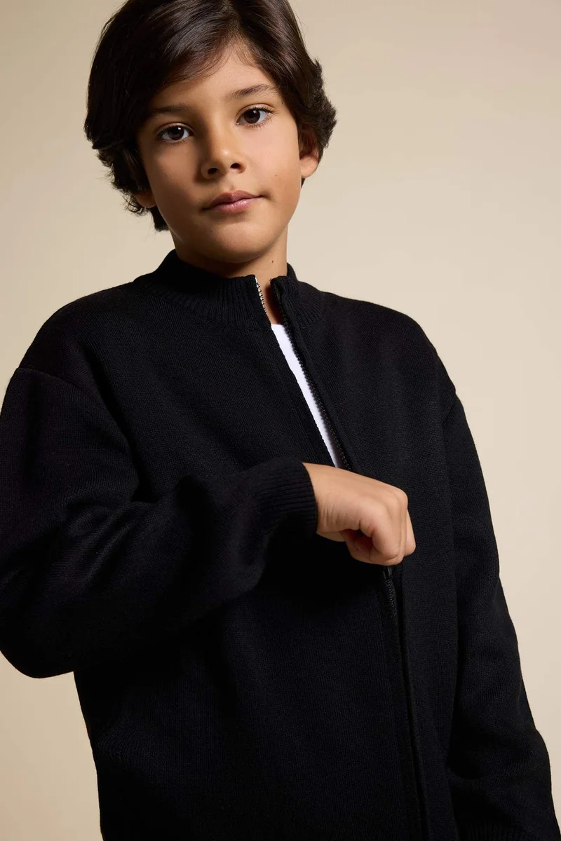 ديفاكتو Boy Basic Zippered Cardigan