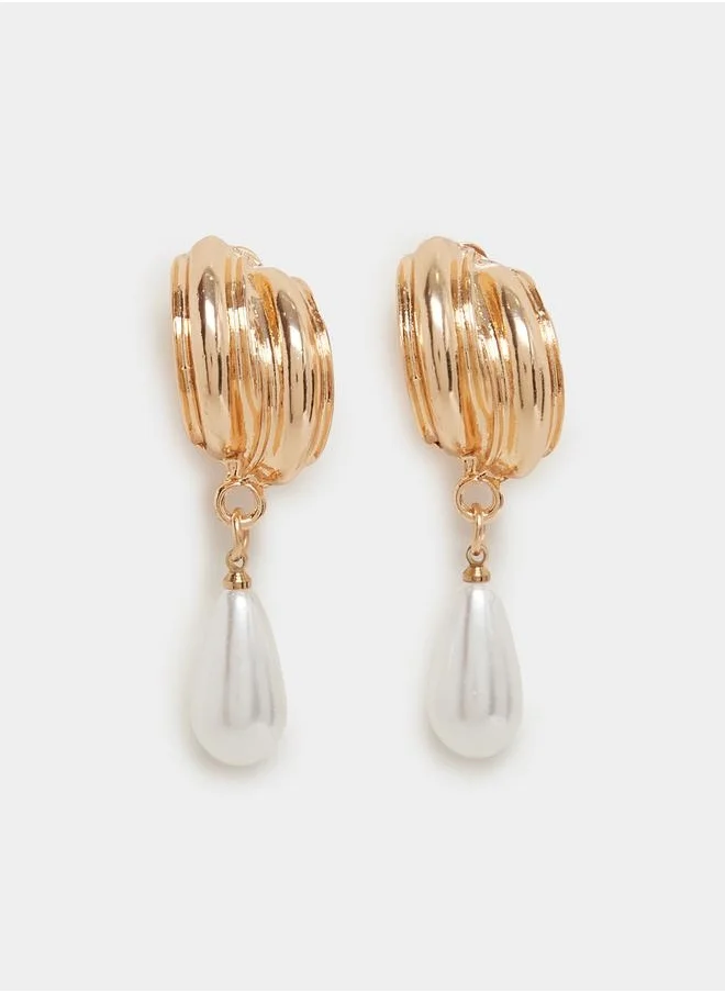 Styli Pearl Drop Dangle Earrings