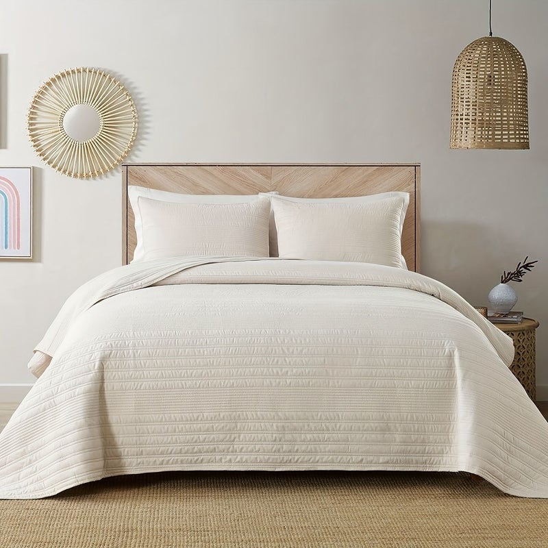 Ultrasonic Technology Ultra Light Irregular Silver Monochrome Embossed Bed Cover Set Twin Size 86.61 Inch By 94.49 Inch With 2 Pillowcases Soft Breathable Comfortable Bedding For Bedroom Dormitory - Image 1