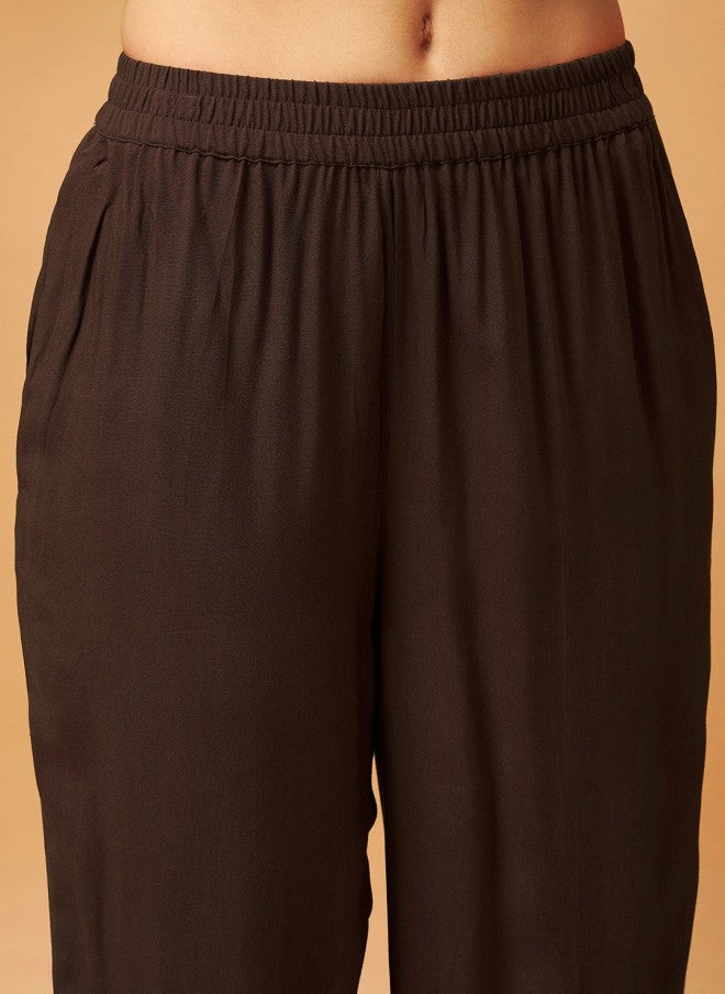 SASSAFRAS Embroidered Brown Kurti With Palazzo For Women - Image 3