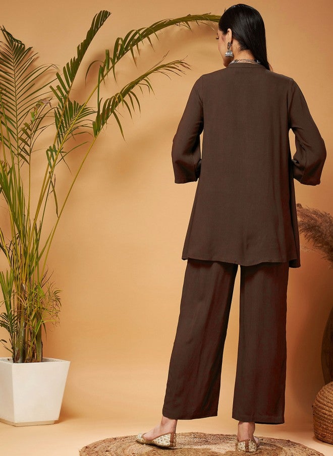 SASSAFRAS Embroidered Brown Kurti With Palazzo For Women - Image 5