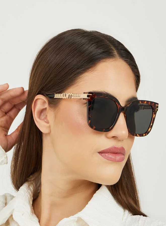 Styli Tortoise Cat Eye Sunglasses with Metal Textured Temple