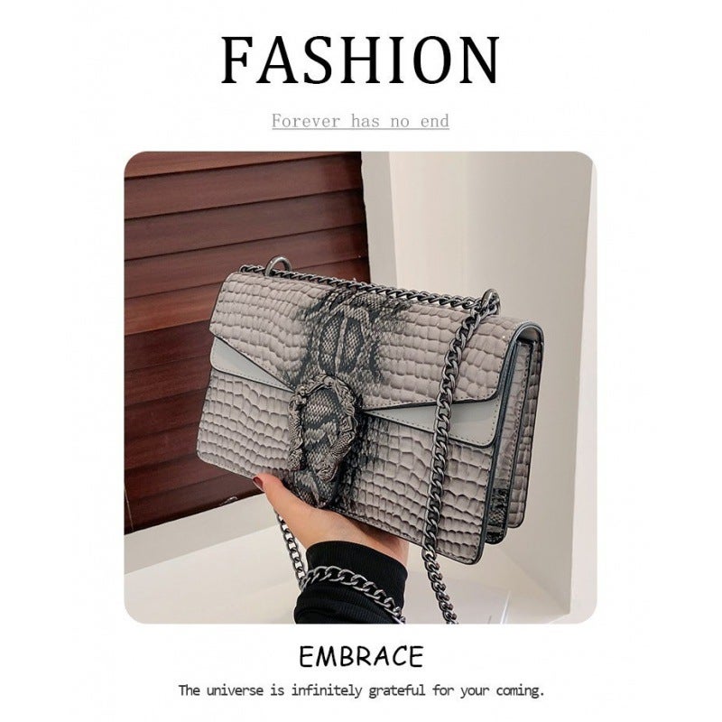 Crocodile Pattern Women'S Bag 2022 New Handbag Large Capacity Small Square Bag Chain Messenger Bag - Image 1