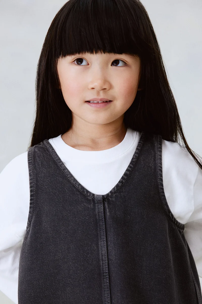 اتش اند ام فستان بينافور من الدنيم