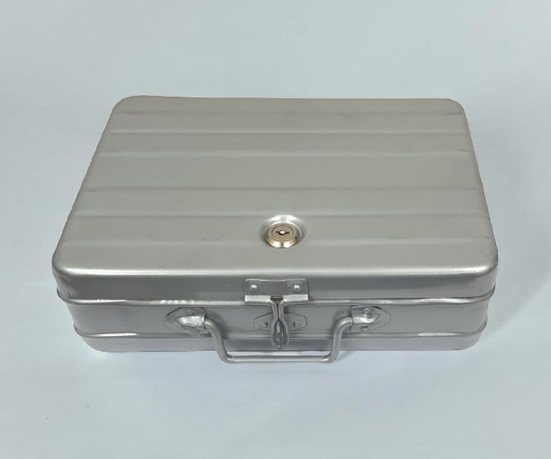 Jayco Aluminium Cash/Jewellery Storage Box/Trunk - 14" Large - with pre-fitted Lock (35 cm x 27 cm x 10 cm, Silver) - Image 1
