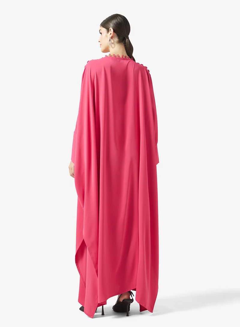 فايور Draped Cape Maxi Dress