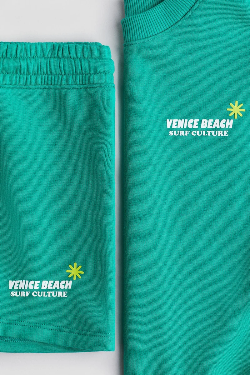 H&M 2-piece T-shirt and shorts set