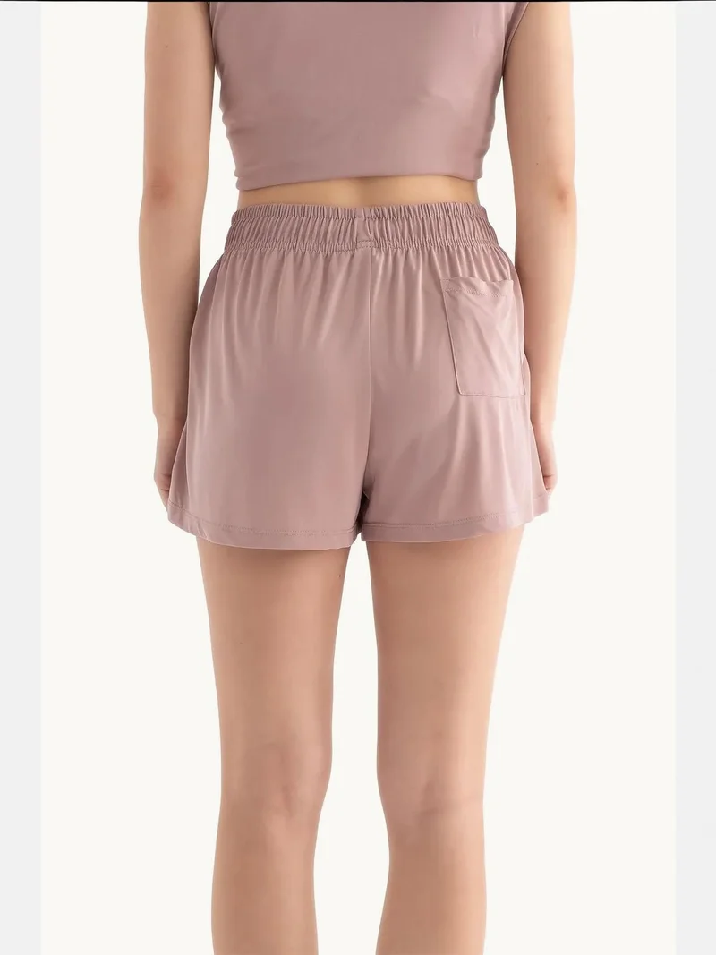 زوبعة شورت أساسي بخصر متوسط ورباط