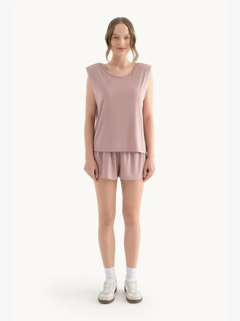 زوبعة شورت أساسي بخصر متوسط ورباط