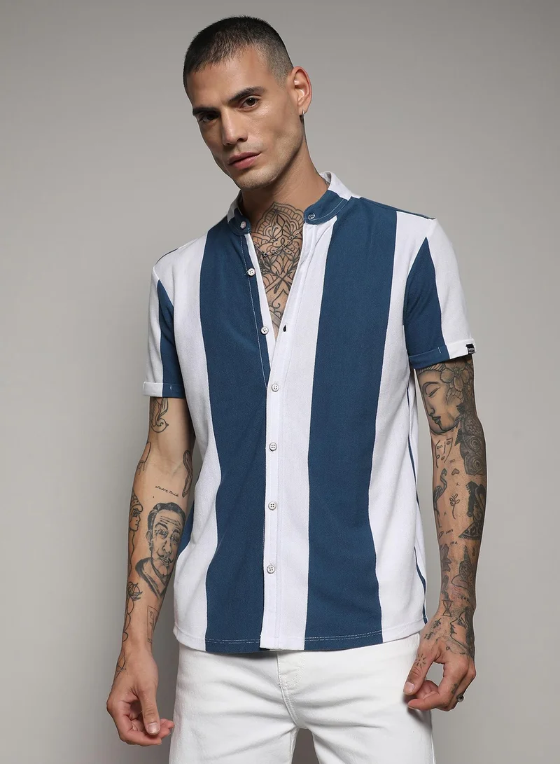 كامبوس سوترا قميص رجالي مخطط متعدد الألوان بأزرار وفتحة ياقة عادية مناسب للارتداء اليومي