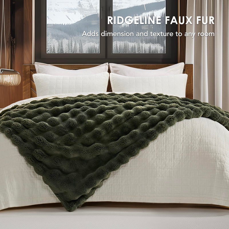 EVERGRACE Ultra Soft Luxury Fluffy Ridgeline Faux Rabbit Fur Throw Blanket  Thick Warm Bubble Throw for Bed  Cozy Plush Reversible Blankets for Couch  Chair  Sofa  Green  50x60 Inches  870 GSM - Image 2