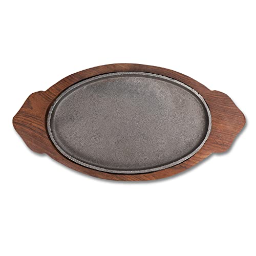 e kysa basics Cast Iron Sizzler Plate with Wooden Base – 9.5 x 6 inch Plate, 13 x 7 inch Base, Reusable, Heavy-Duty (Oval Shape) - Image 1