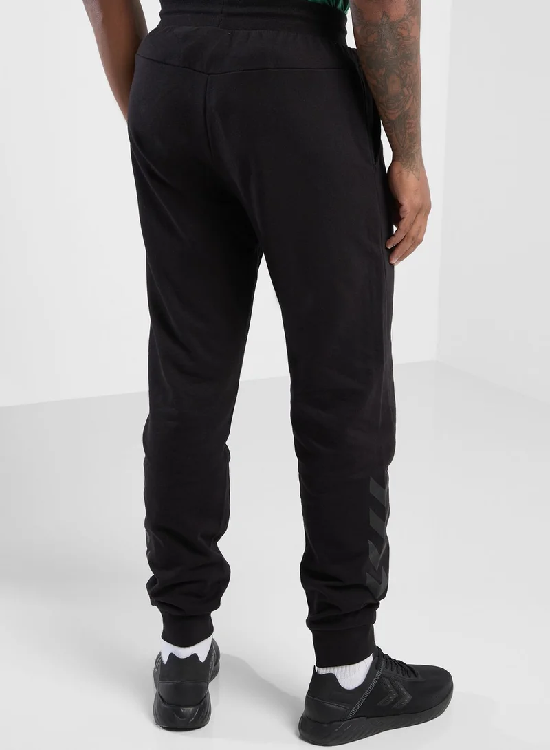 Hummel Isam 2.0 Regular Sweatpants