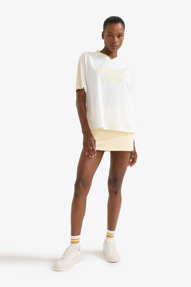 ديفاكتو جيبة قصيرة قصة عادية أصفر فاتح بليجن من DeFactoFit - Image 2