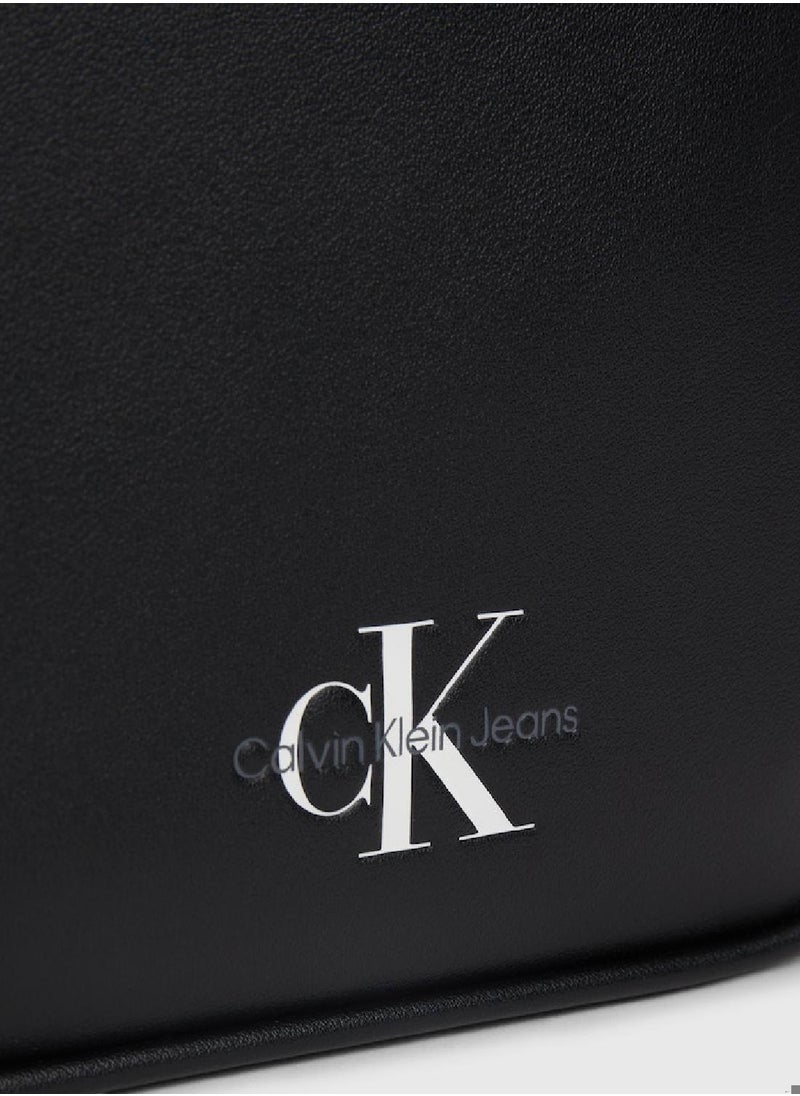 Calvin Klein Jeans - Unisex Crossbody Phone Bag -  smooth faux leather exterior , Black - Image 1