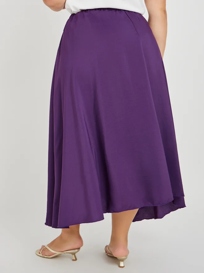 Styli Styli Plus Size Elasticated Waistband A-Line Maxi Skirt