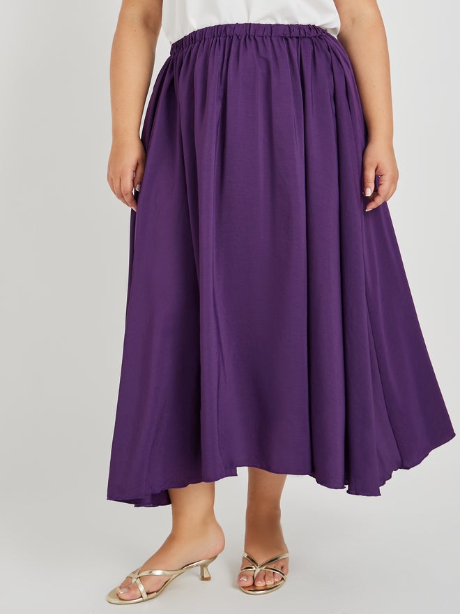Styli Styli Plus Size Elasticated Waistband A-Line Maxi Skirt  - Image 2