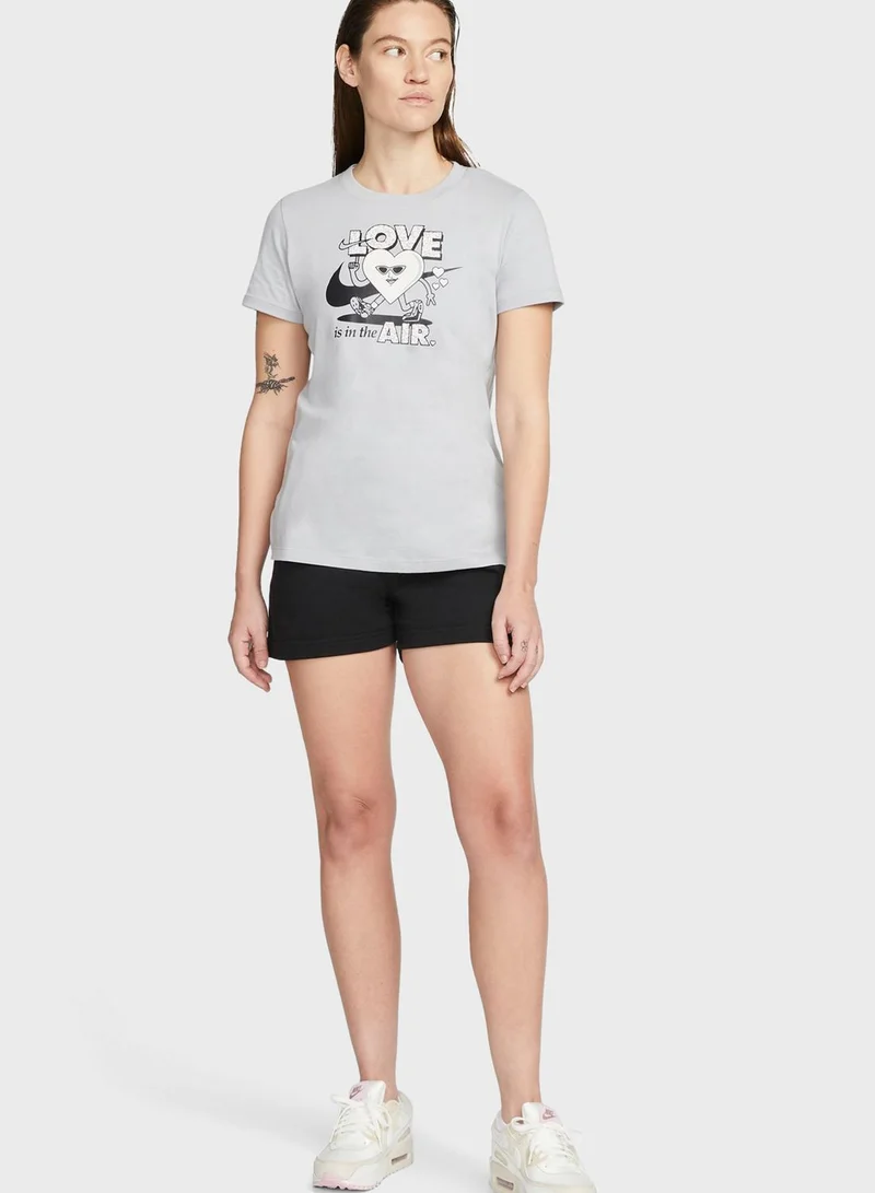 Nike Nsw Valentines Day T-Shirt