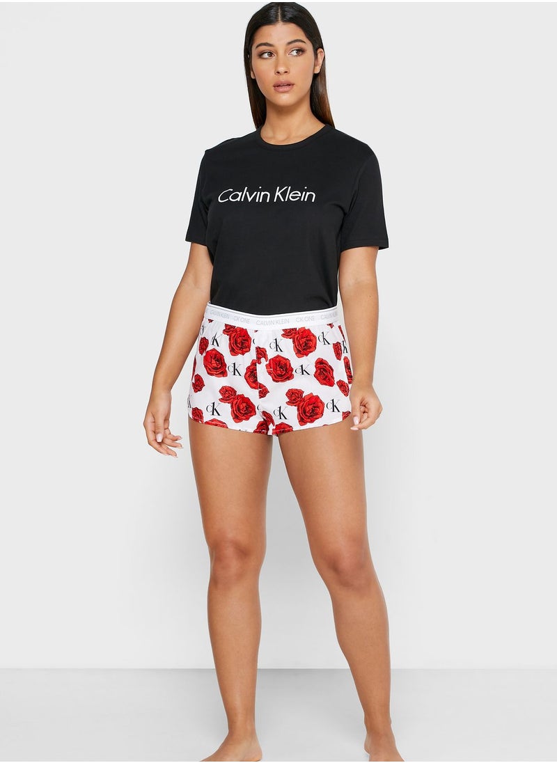 CALVIN KLEIN - Crew Neck Logo T-Shirt - Image 1