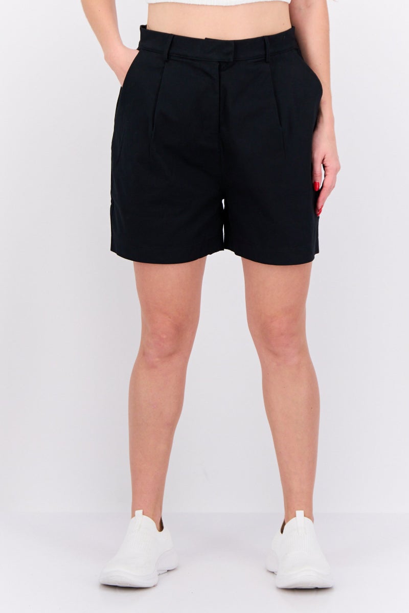 Lyle & Scott Women Solid Chino Shorts, Jet Black - Image 1