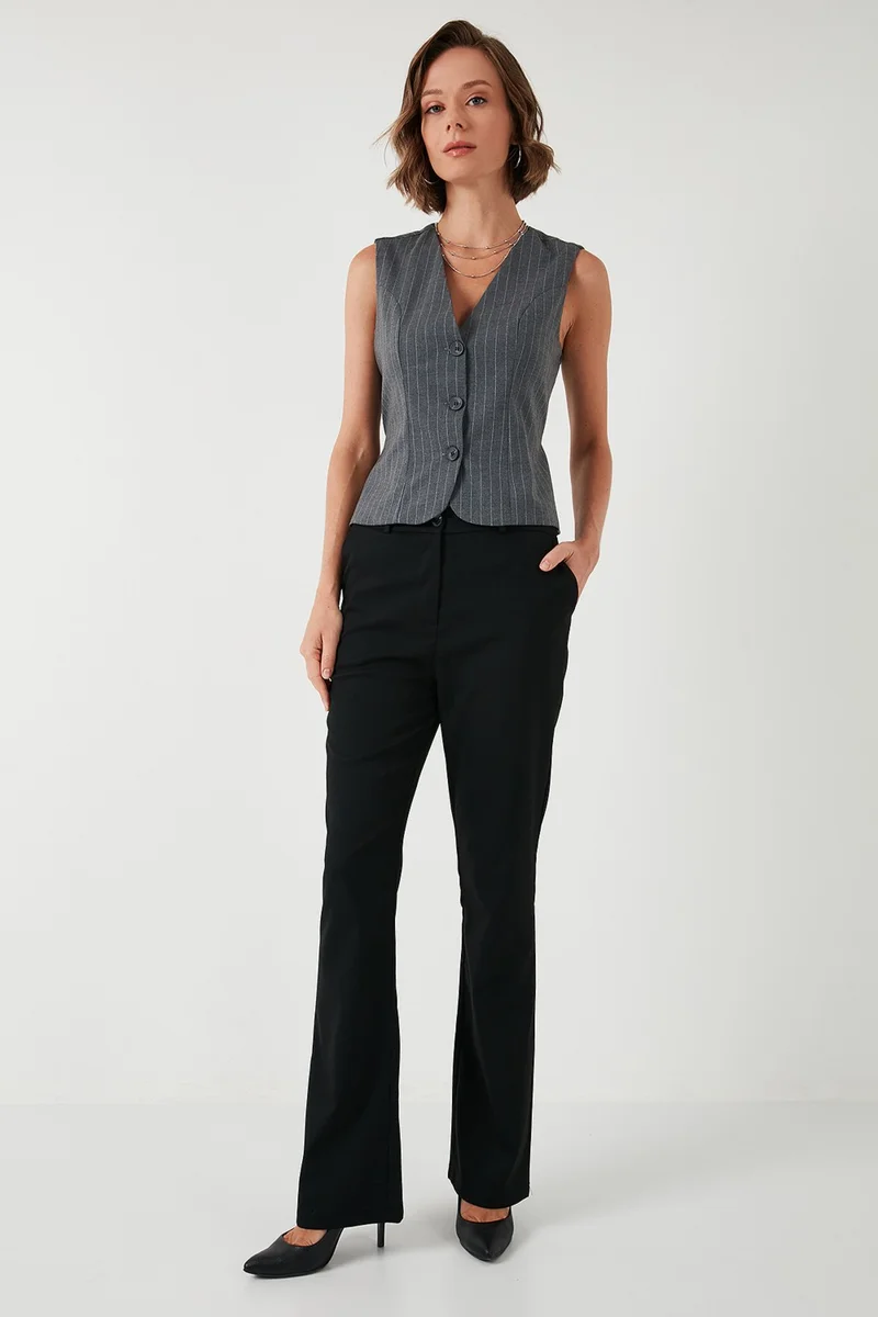 Lela Fitted-Fits-The-Body Lined Classic Woven Vest Women's Vest 611YL030W4