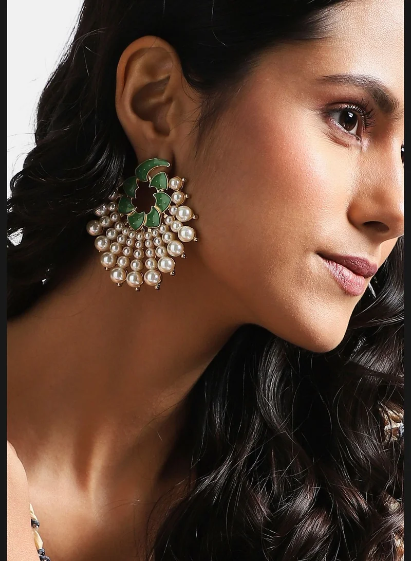 SOHI Gold Plated Pearls Party Wear Drop Earring For Women