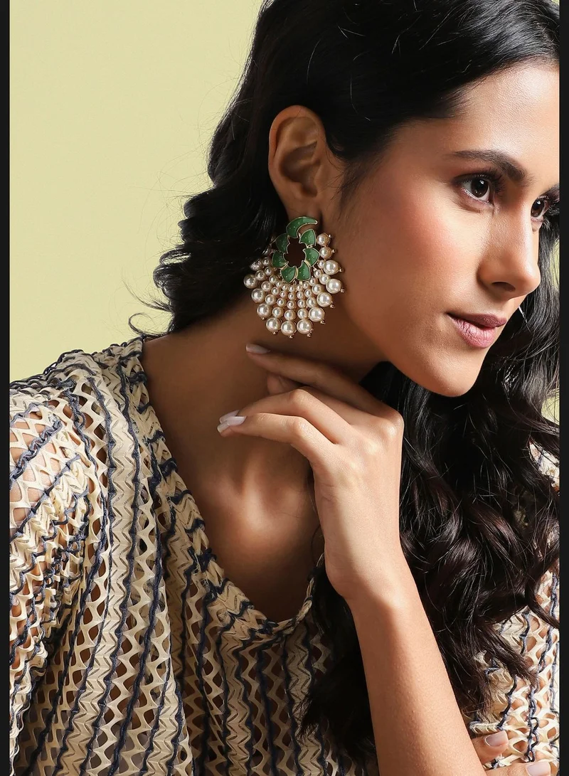 SOHI Gold Plated Pearls Party Wear Drop Earring For Women