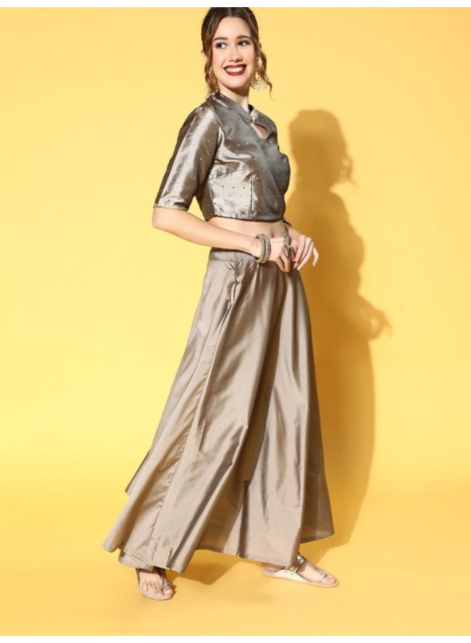 أيه كيه إس طقم لينجا تشولي ذهبي رمادي مزين بالزاري مع دوباتا حمراء - Image 4