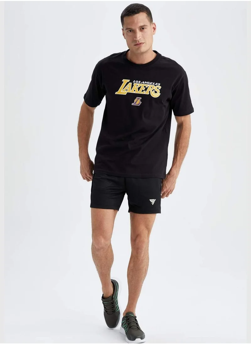 DeFacto Man NBA Los Angeles Lakers Licenced Boxy Fit Bike Neck Short Sleeve Knitted T-Shirt